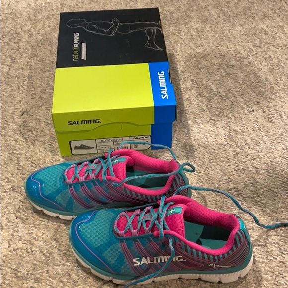 In box Salming running shoes. Sz 9M - Picture 2 of 5